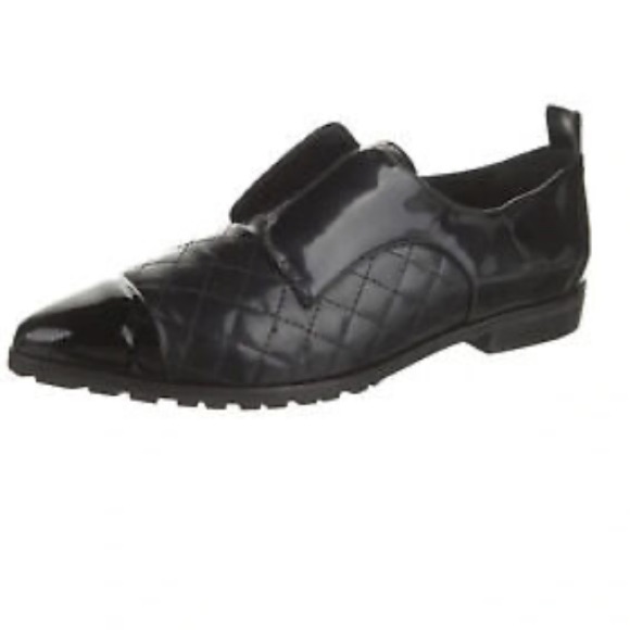 Alice + Olivia Women’s Black Gia Pointed Toe Slip On Leather Oxford Shoes